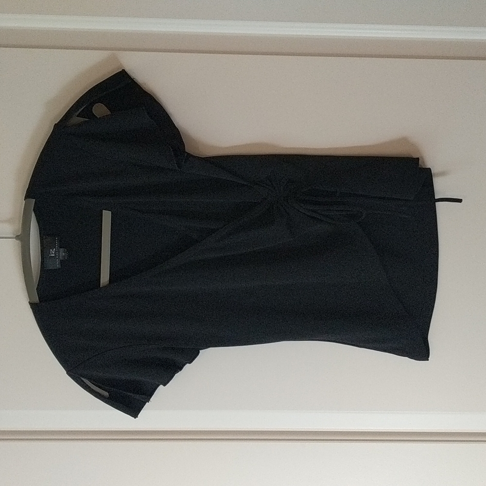 V-Neck Black iz Byer California Wrap Top Medium